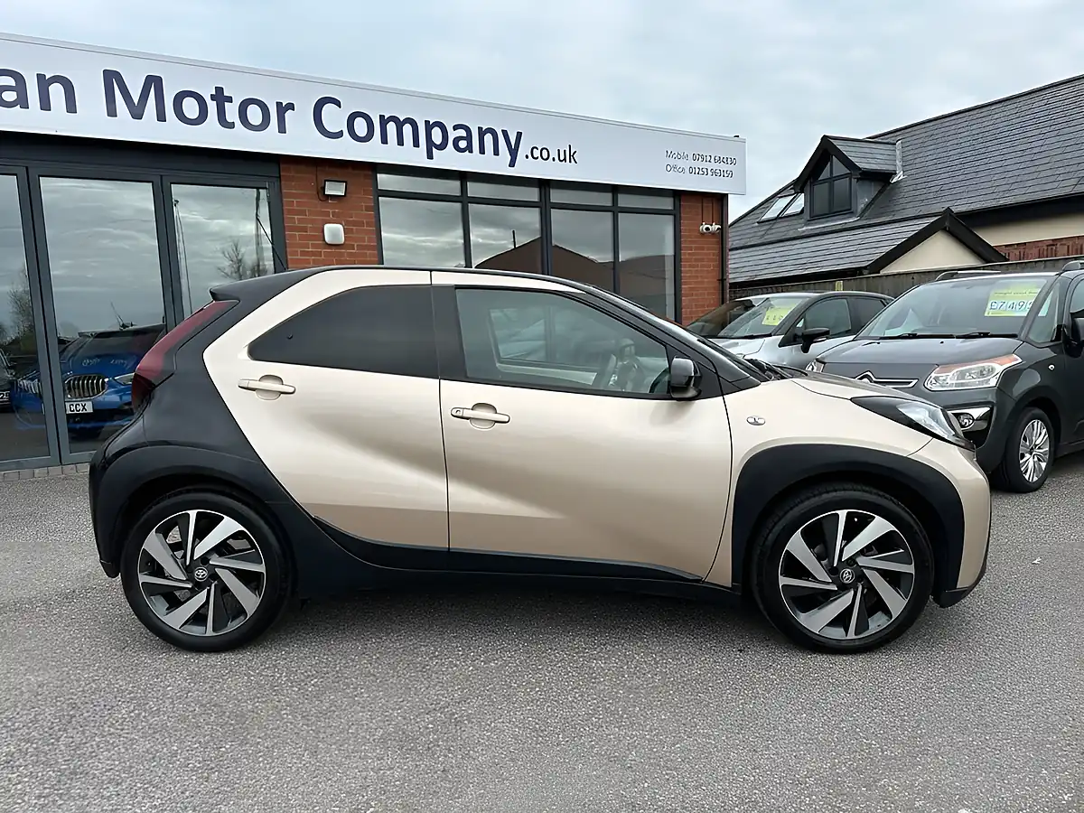 Used 2023 Toyota Aygo X Edge Beige - Interior and Exterior details 9