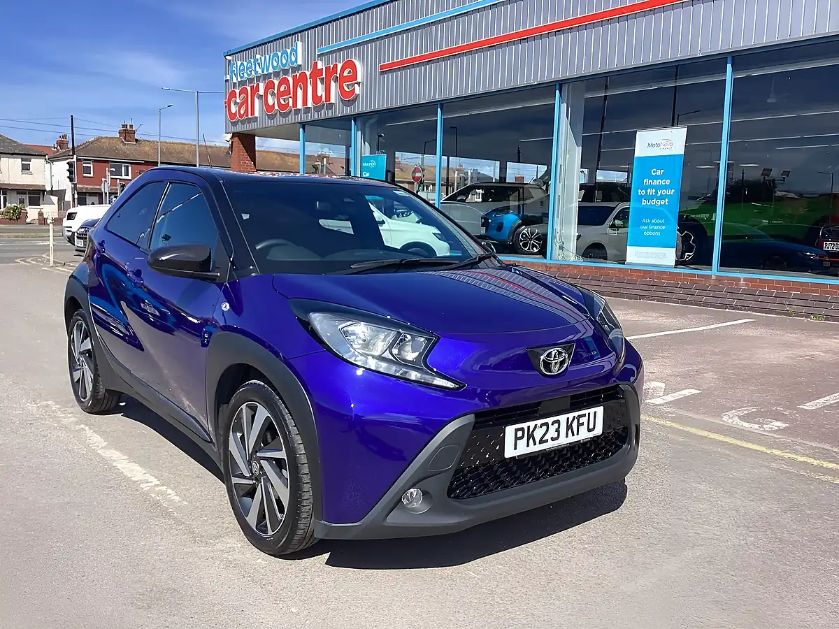 Used 2023 Toyota Aygo X Edge Blue - Front View
