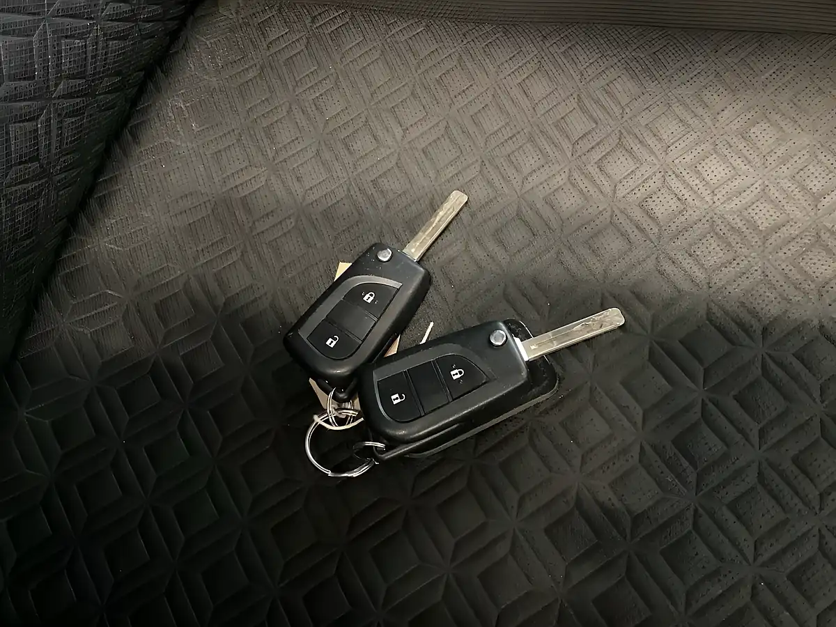 Used 2023 Toyota Aygo X Edge Blue - Interior and Exterior details 17