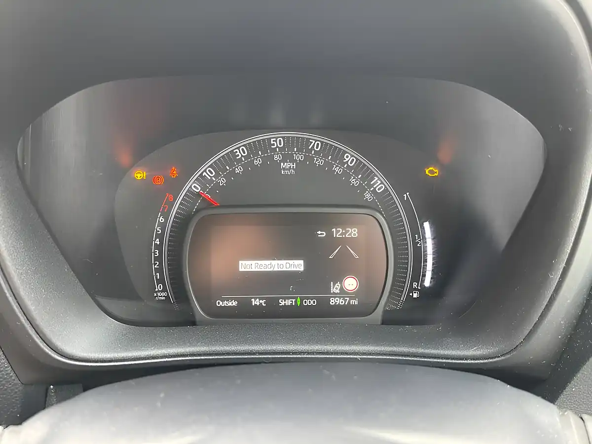 Used 2023 Toyota Aygo X Edge White - Interior and Exterior details 12