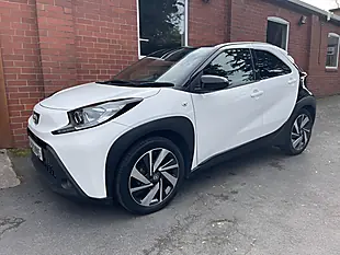 Used 2023 Toyota Aygo X Edge White - Interior and Exterior details 8
