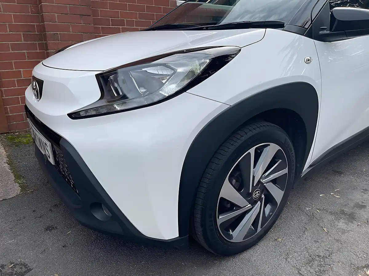 Used 2023 Toyota Aygo X Edge White - Interior and Exterior details 9