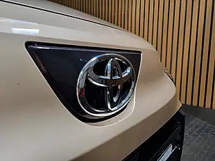 Used 2023 Toyota Aygo X Exclusive Ginger Beige Metallic - Interior and Exterior details 5