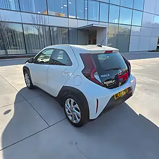 Used 2023 Toyota Aygo X Pure Edition Pure White - Interior and Exterior details 4