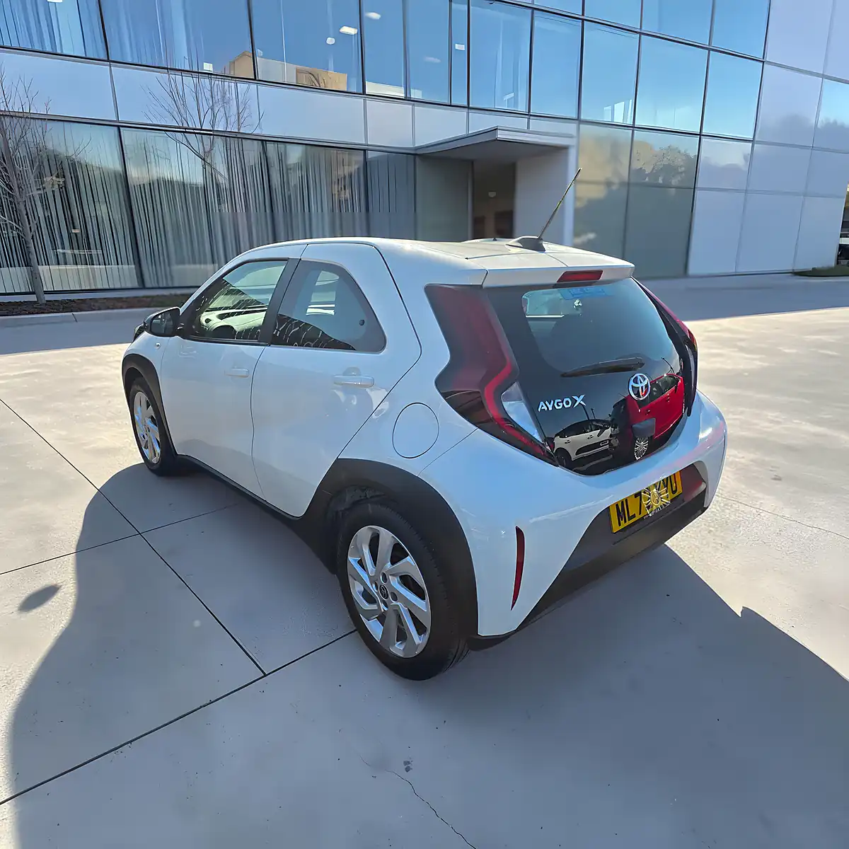 Used 2023 Toyota Aygo X Pure Edition Pure White - Interior and Exterior details 4