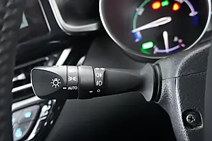 Used 2023 Toyota C-Hr Design White - Interior and Exterior details 11