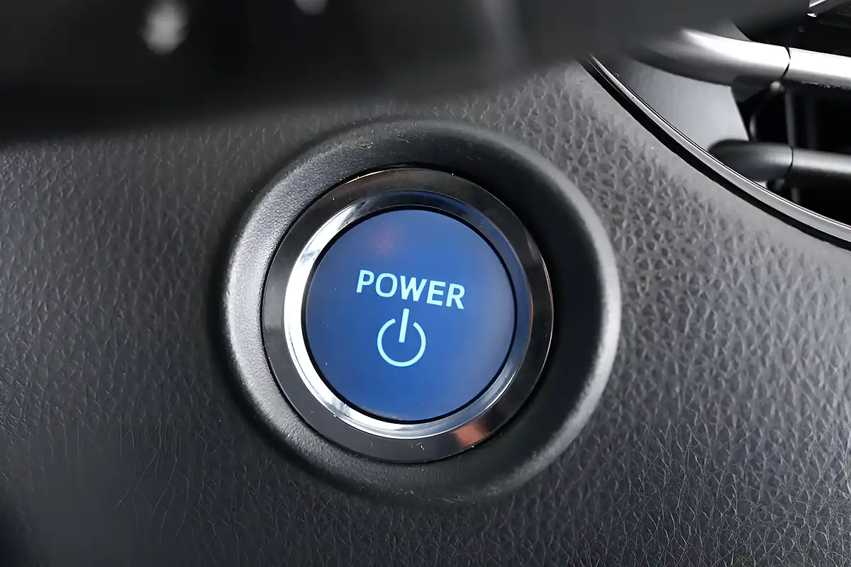 Used 2023 Toyota C-Hr Design White - Interior and Exterior details 13