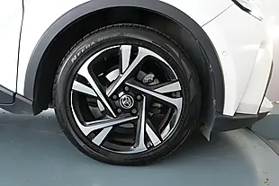 Used 2023 Toyota C-Hr Design White - Interior and Exterior details 14