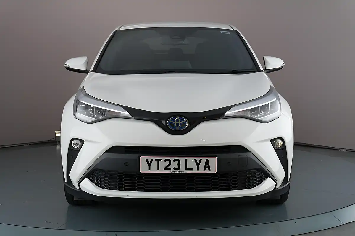 Used 2023 Toyota C-Hr Design White - Interior and Exterior details 2