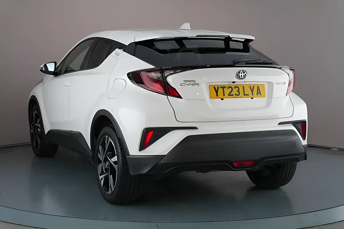 Used 2023 Toyota C-Hr Design White - Interior and Exterior details 4