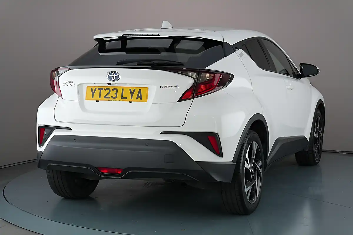 Used 2023 Toyota C-Hr Design White - Interior and Exterior details 8