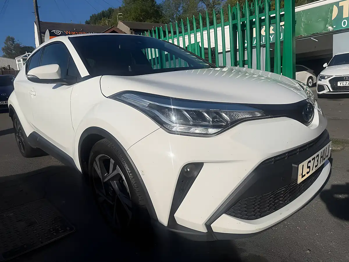 Used 2023 Toyota C-Hr Design White - Interior and Exterior details 4