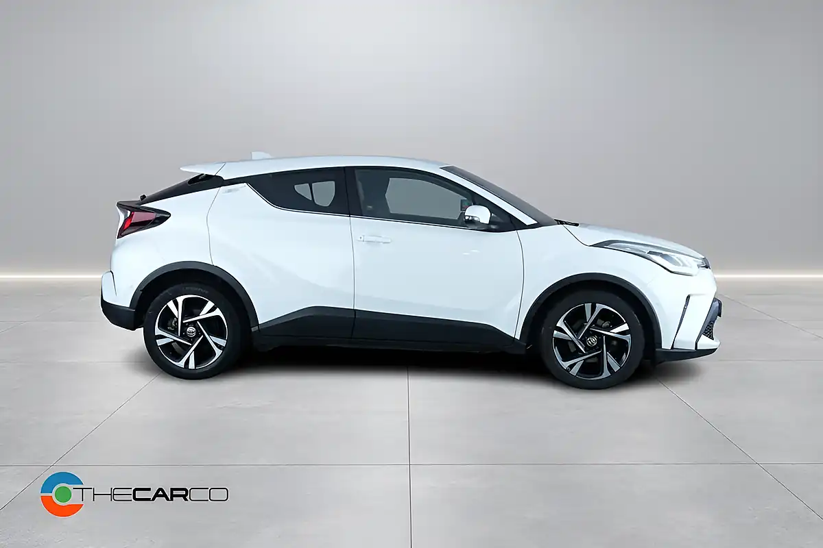 Used 2023 Toyota C-Hr Design White - Interior and Exterior details 5