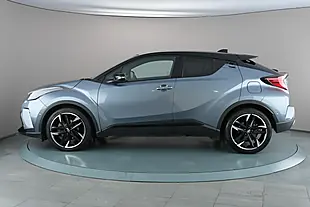 Used 2023 Toyota C-Hr Gr Sport Grey - Interior and Exterior details 5
