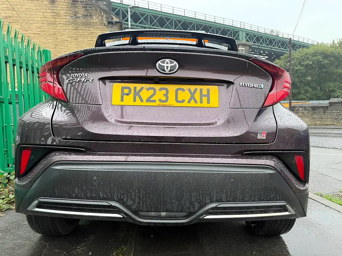 Used 2023 Toyota C-Hr Gr Sport Purple - Interior and Exterior details 11
