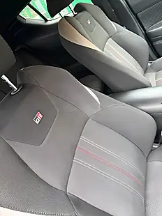 Used 2023 Toyota C-Hr Gr Sport Purple - Interior and Exterior details 14