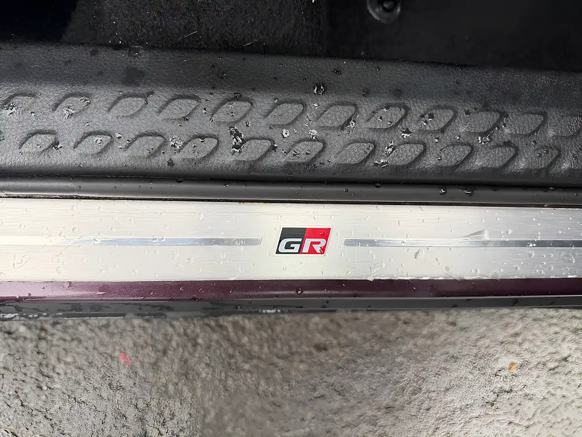 Used 2023 Toyota C-Hr Gr Sport Purple - Interior and Exterior details 18