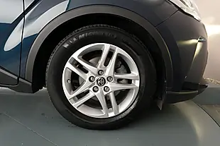 Used 2023 Toyota C-Hr Icon Blue - Interior and Exterior details 14