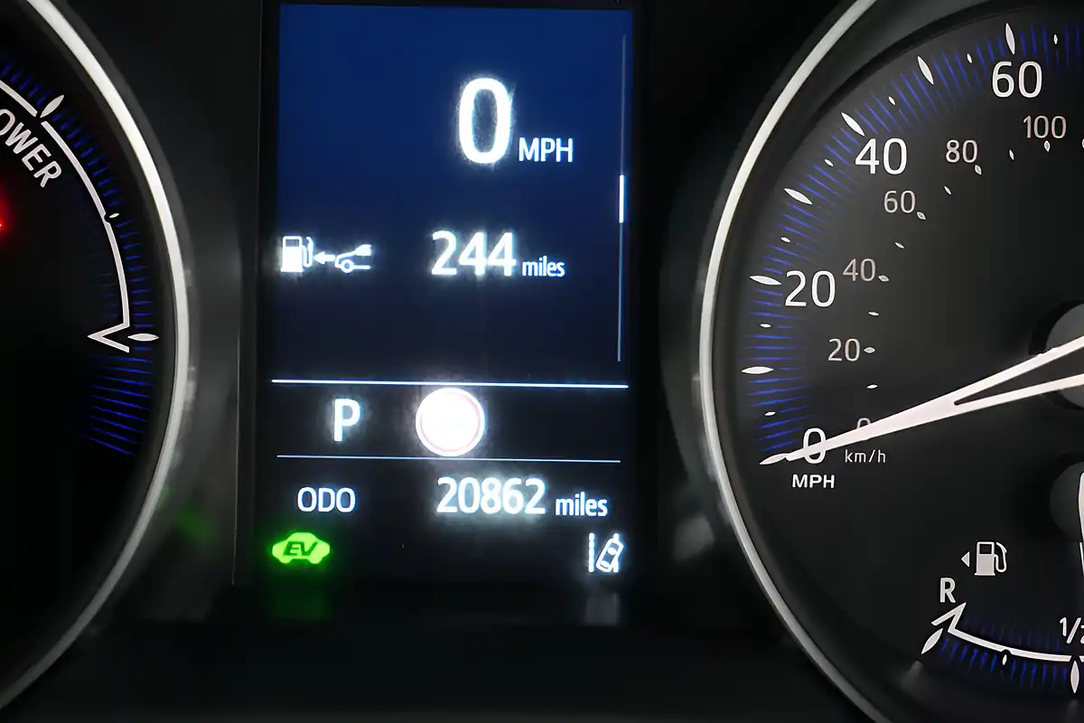 Used 2023 Toyota C-Hr Icon Blue - Interior and Exterior details 18