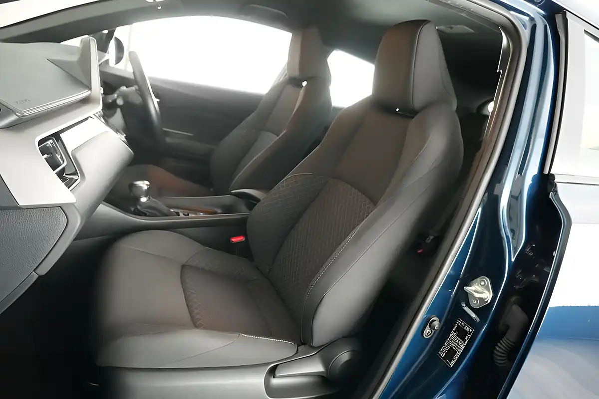 Used 2023 Toyota C-Hr Icon Blue - Interior and Exterior details 19