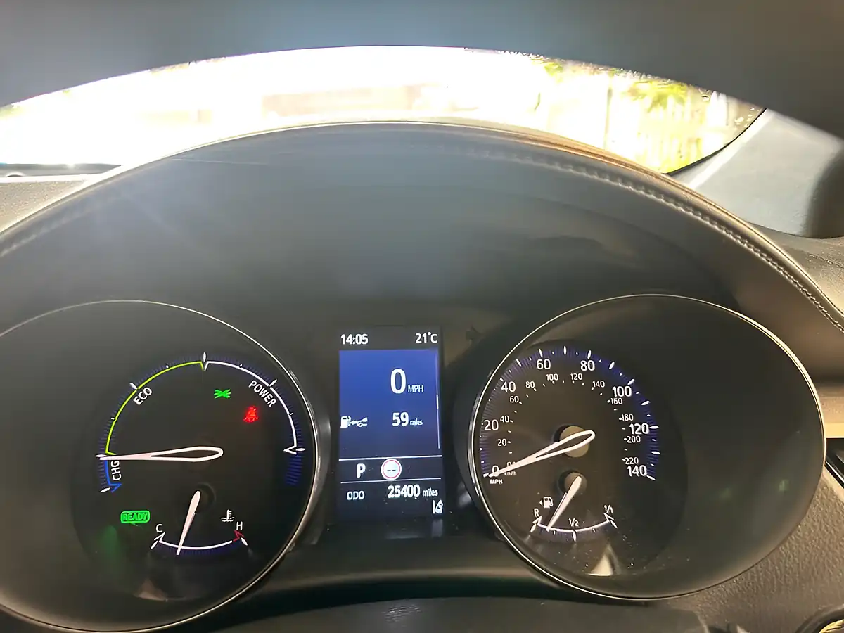 Used 2023 Toyota C-Hr Icon Purple - Interior and Exterior details 15