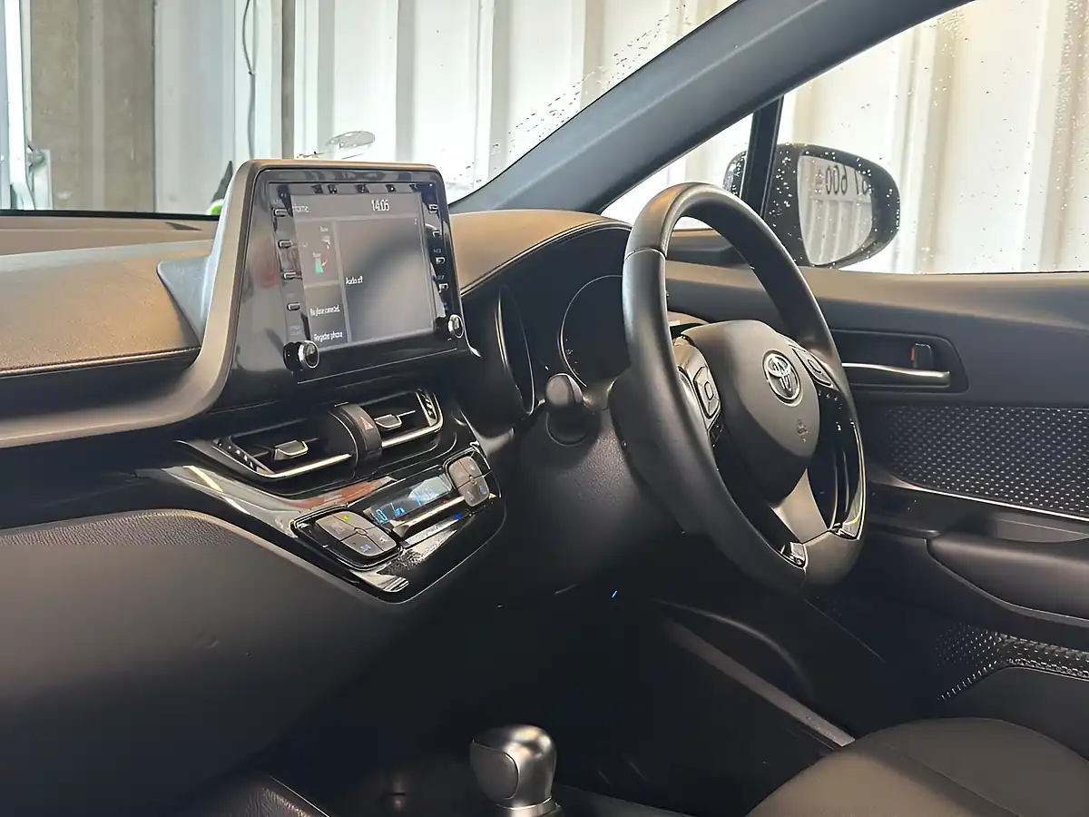 Used 2023 Toyota C-Hr Icon Purple - Interior and Exterior details 2