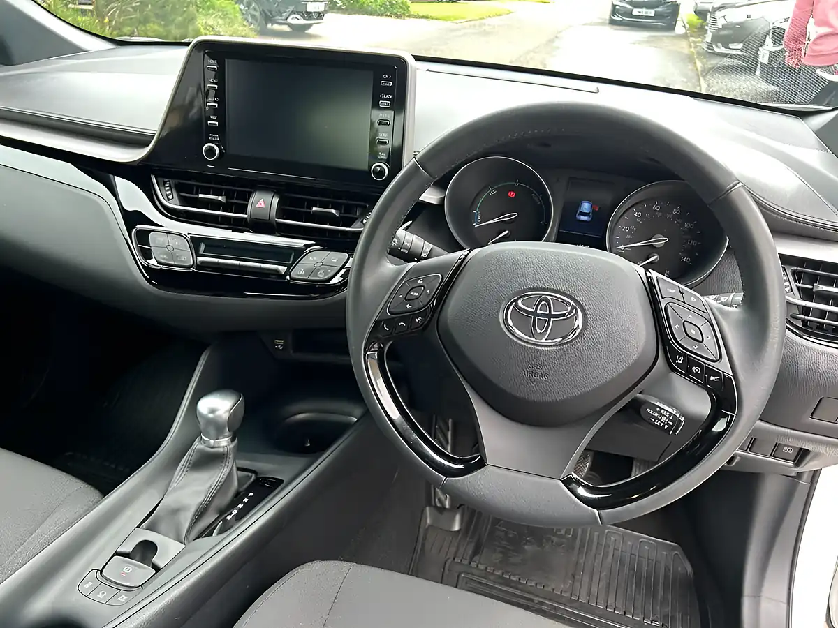 Used 2023 Toyota C-Hr Icon White - Interior and Exterior details 5