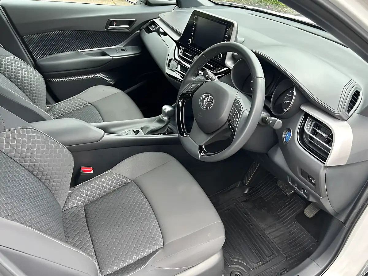 Used 2023 Toyota C-Hr Icon White - Interior and Exterior details 6
