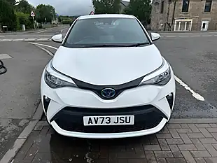 Used 2023 Toyota C-Hr Icon White - Interior and Exterior details 7