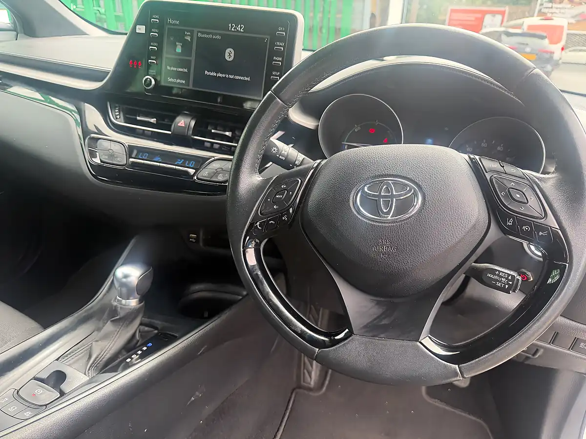 Used 2023 Toyota C-Hr Icon White - Interior and Exterior details 14