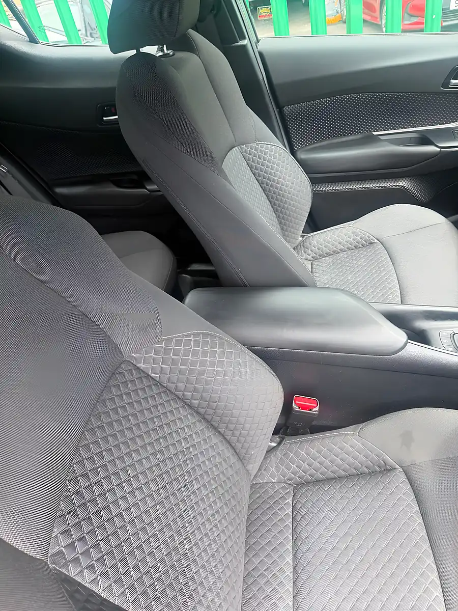 Used 2023 Toyota C-Hr Icon White - Interior and Exterior details 15
