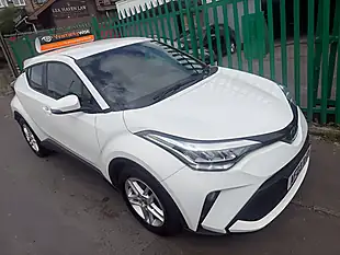 Used 2023 Toyota C-Hr Icon White - Interior and Exterior details 7