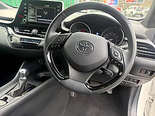 Used 2023 Toyota C-Hr Icon White - Interior and Exterior details 13