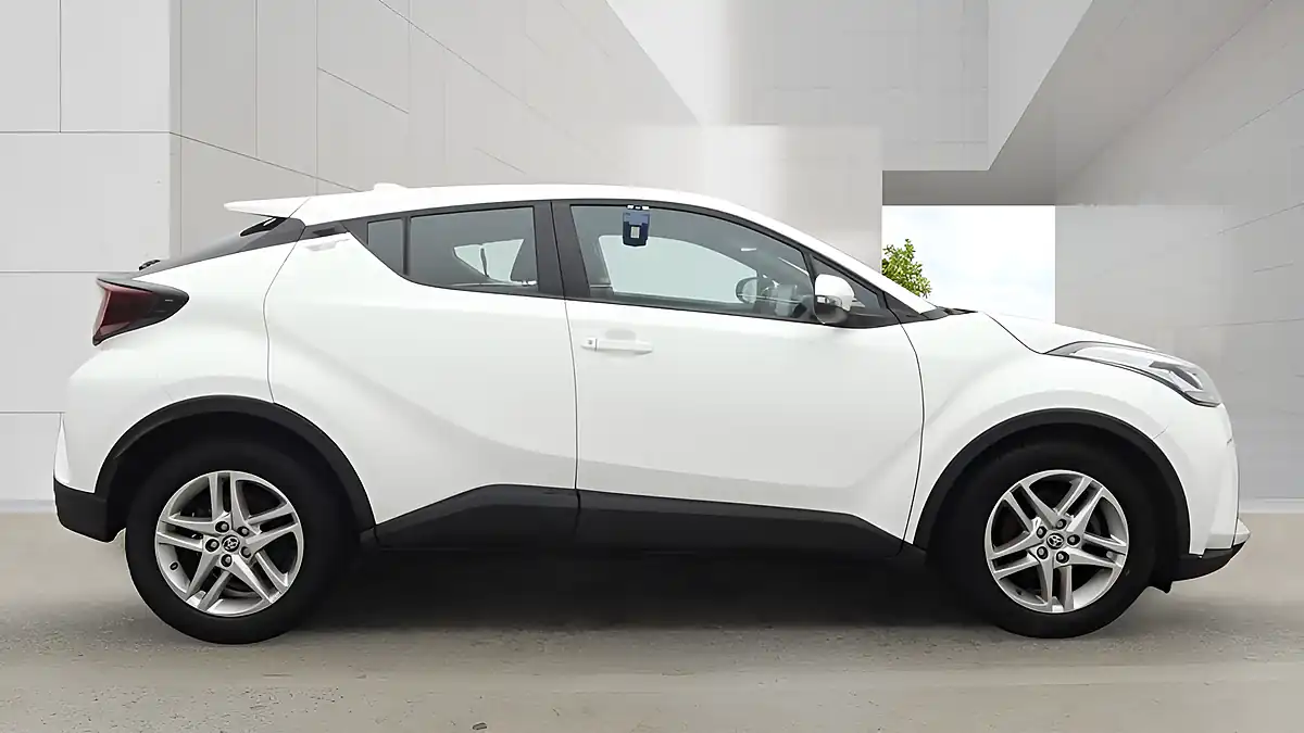 Used 2023 Toyota C-Hr Icon White - Interior and Exterior details 5