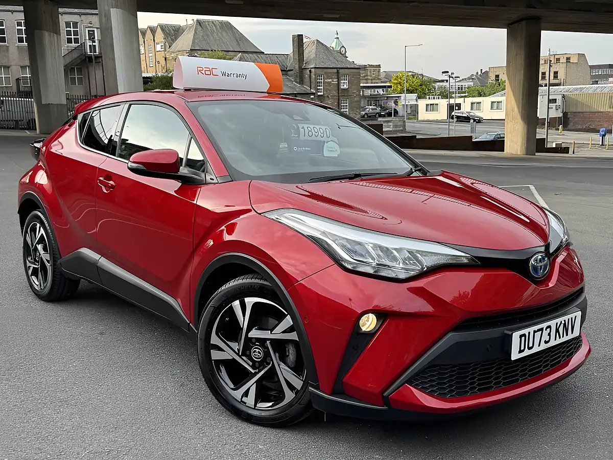Used 2023 Toyota Chr Design Red - Front View