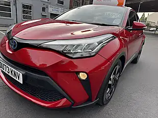 Used 2023 Toyota Chr Design Red - Interior and Exterior details 6