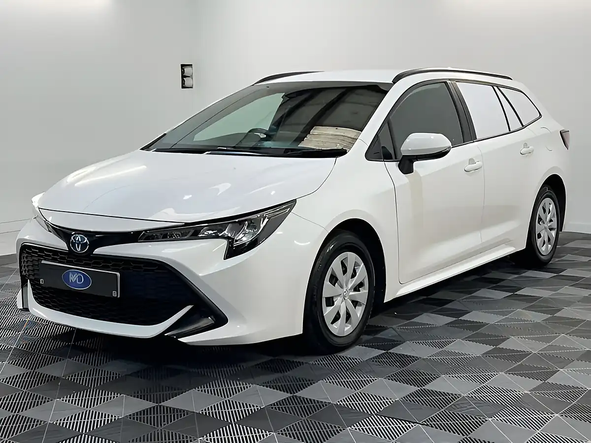 Used 2023 Toyota Corolla Car Derived Van White - Interior and Exterior details 6