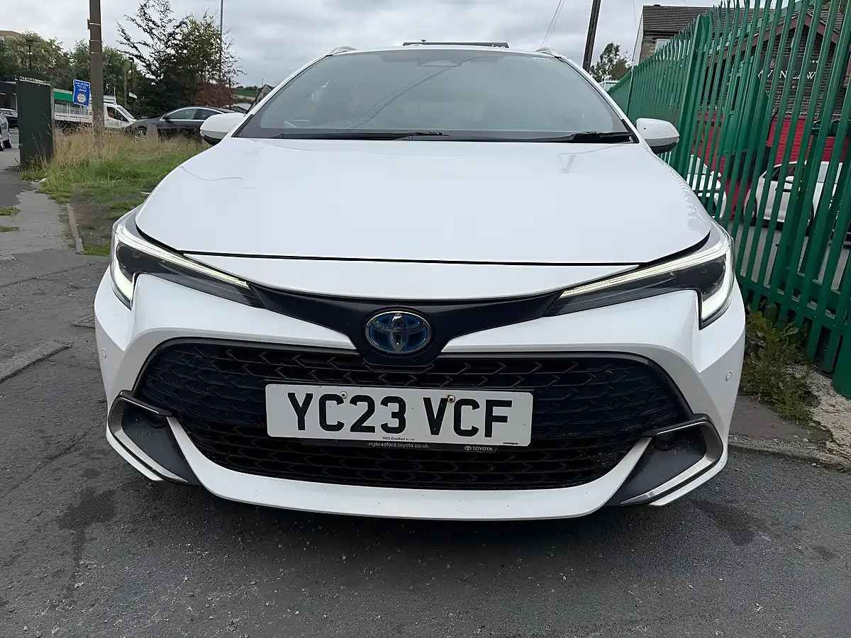 Used 2023 Toyota Corolla Design White - Interior and Exterior details 7