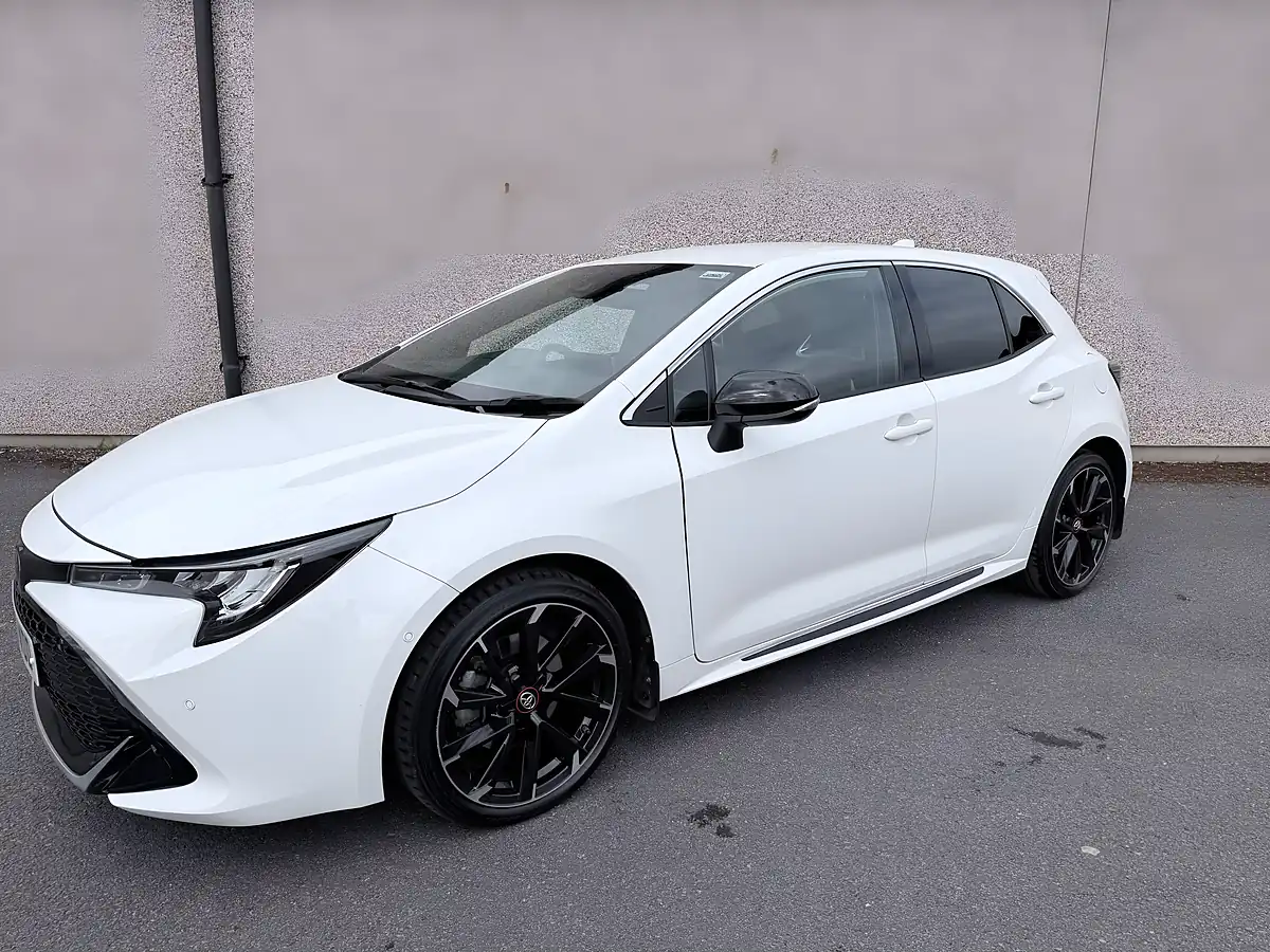 Used 2023 Toyota Corolla Gr Sport White - Interior and Exterior details 4