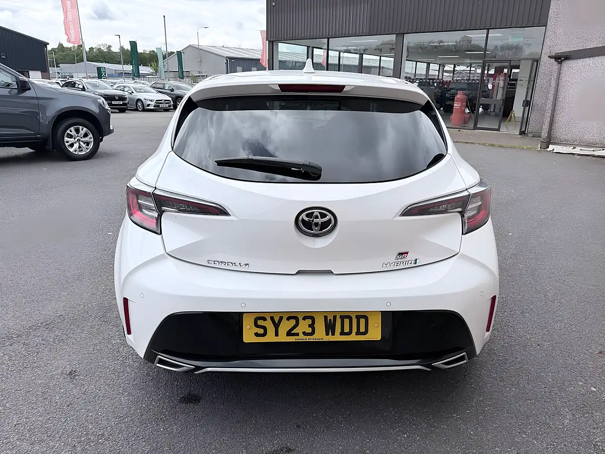 Used 2023 Toyota Corolla Gr Sport White - Interior and Exterior details 8