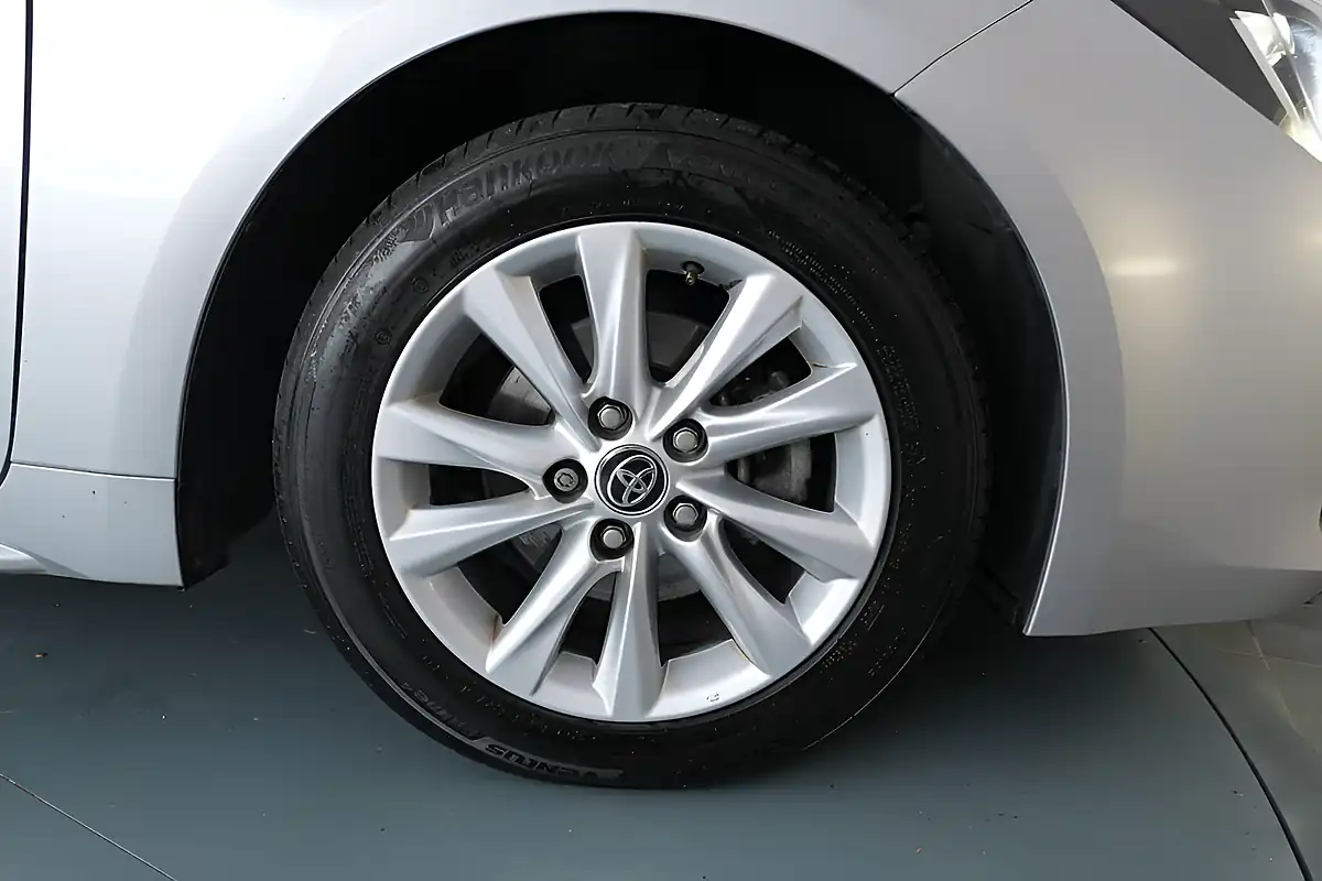 Used 2023 Toyota Corolla Icon Touring Sports Silver - Interior and Exterior details 15