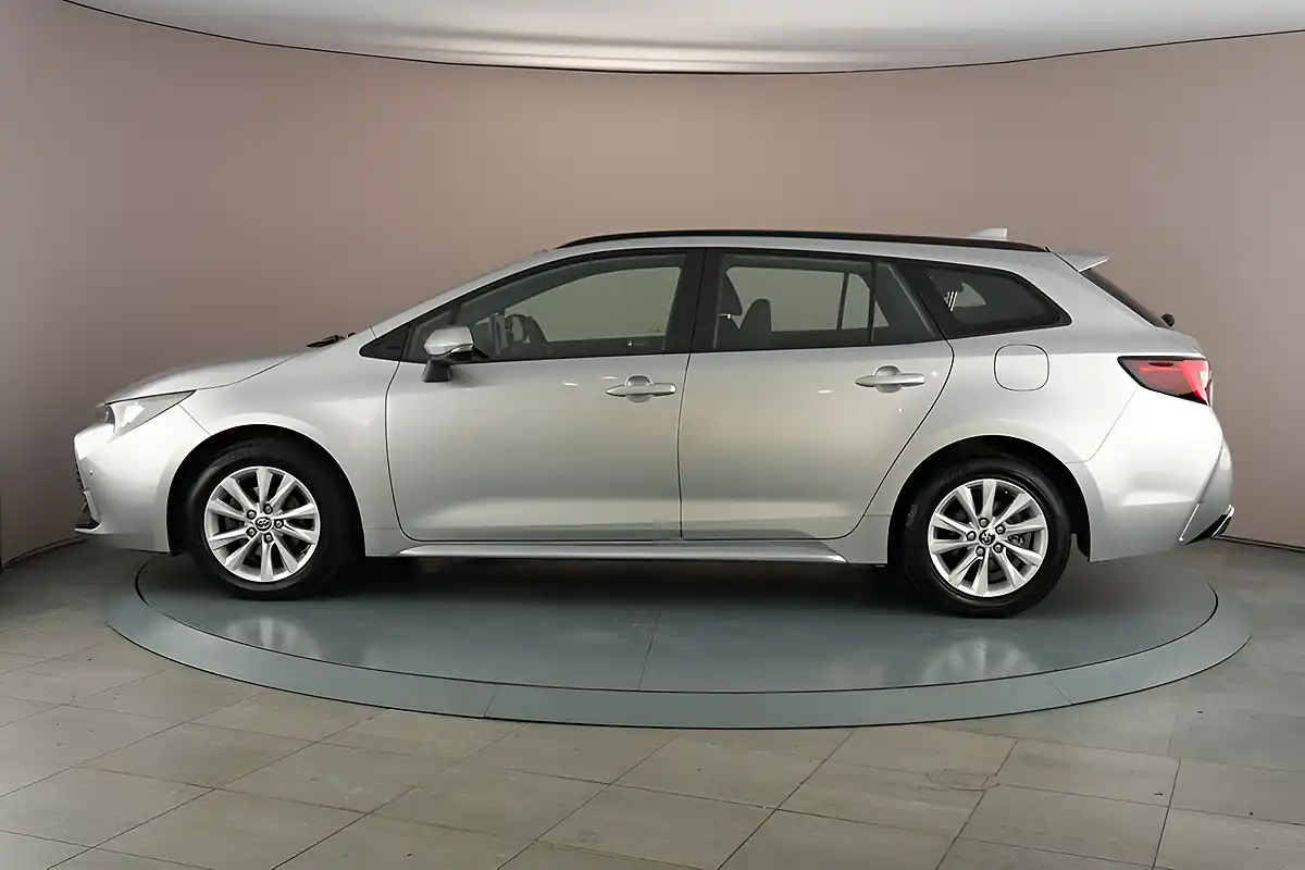 Used 2023 Toyota Corolla Icon Touring Sports Silver - Interior and Exterior details 5