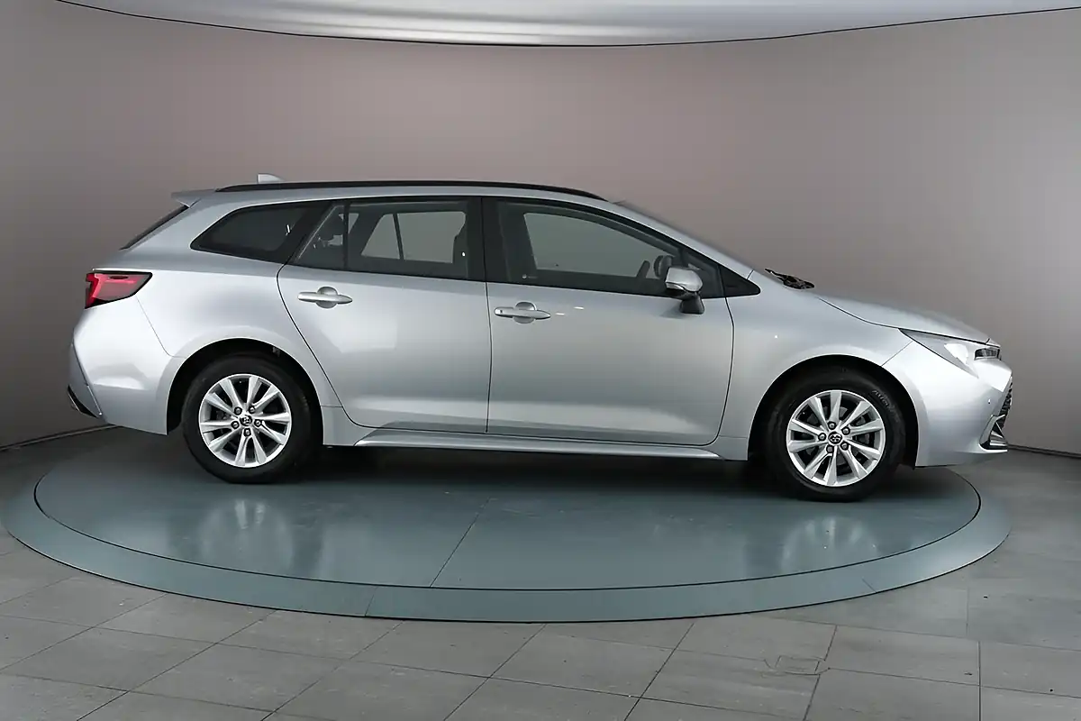 Used 2023 Toyota Corolla Icon Touring Sports Silver - Interior and Exterior details 7