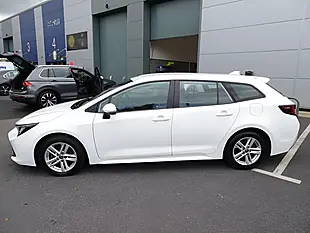 Used 2023 Toyota Corolla Icon Touring Sports White - Interior and Exterior details 17