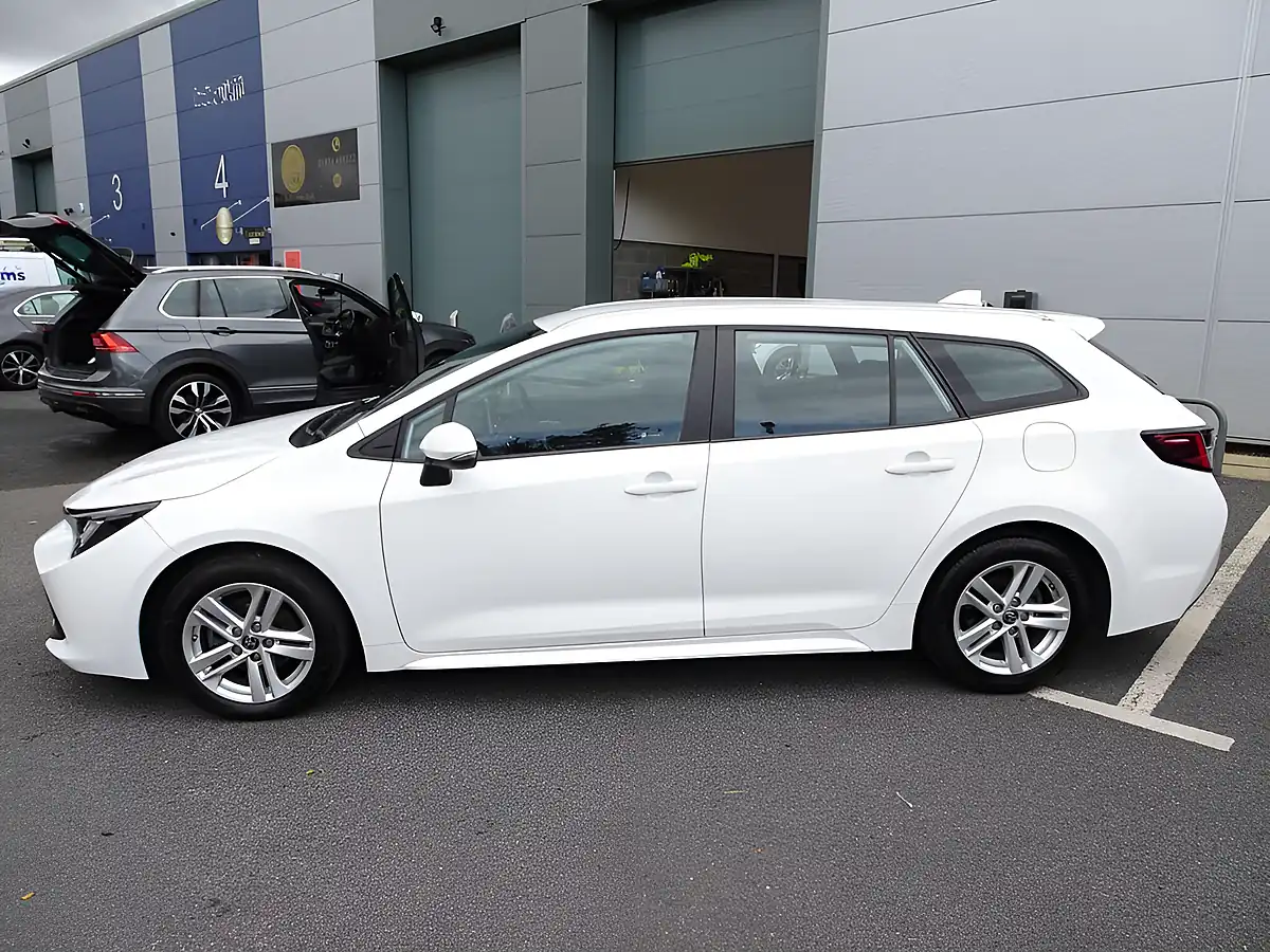 Used 2023 Toyota Corolla Icon Touring Sports White - Interior and Exterior details 17