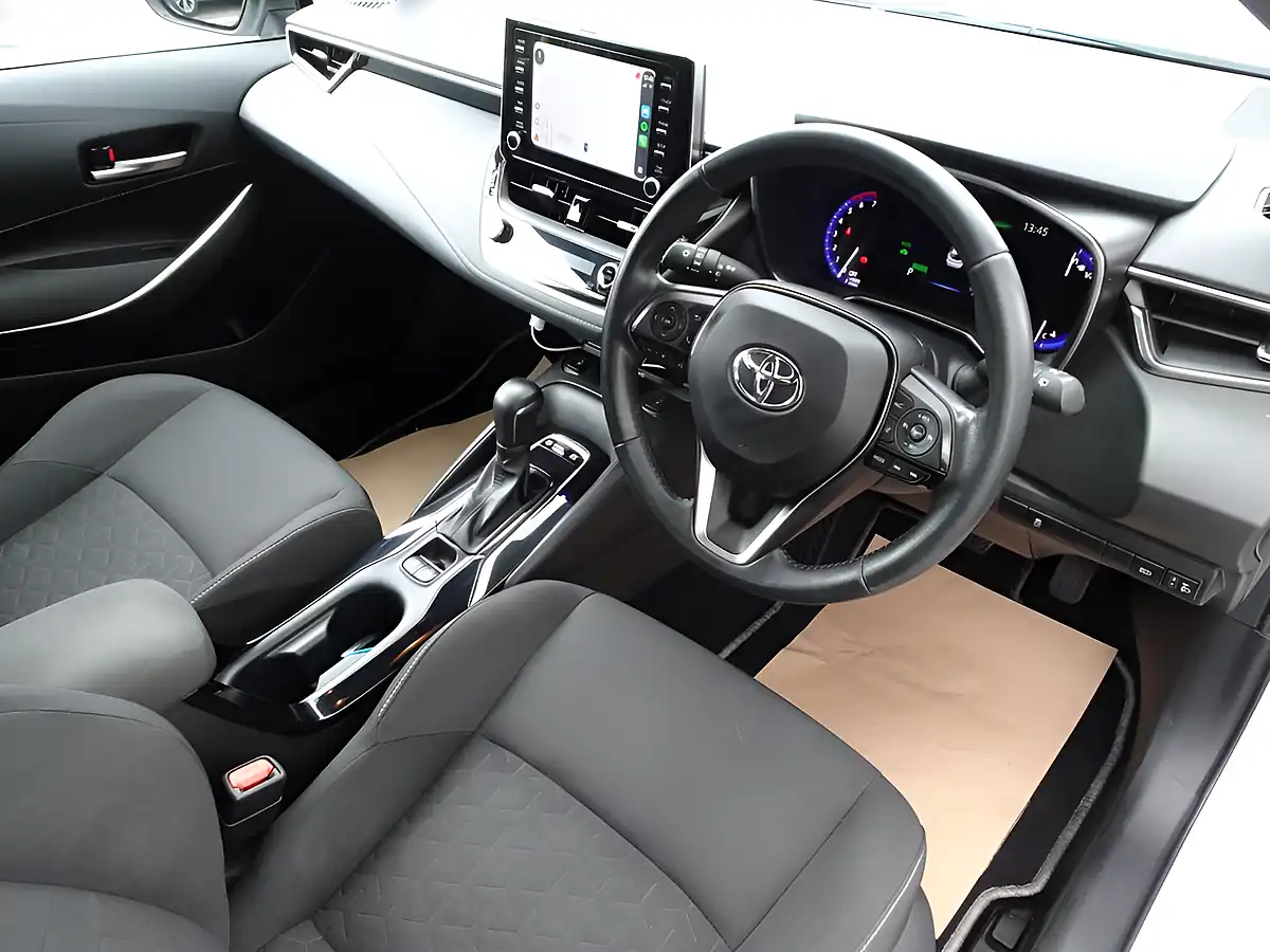 Used 2023 Toyota Corolla Icon Touring Sports White - Interior and Exterior details 8
