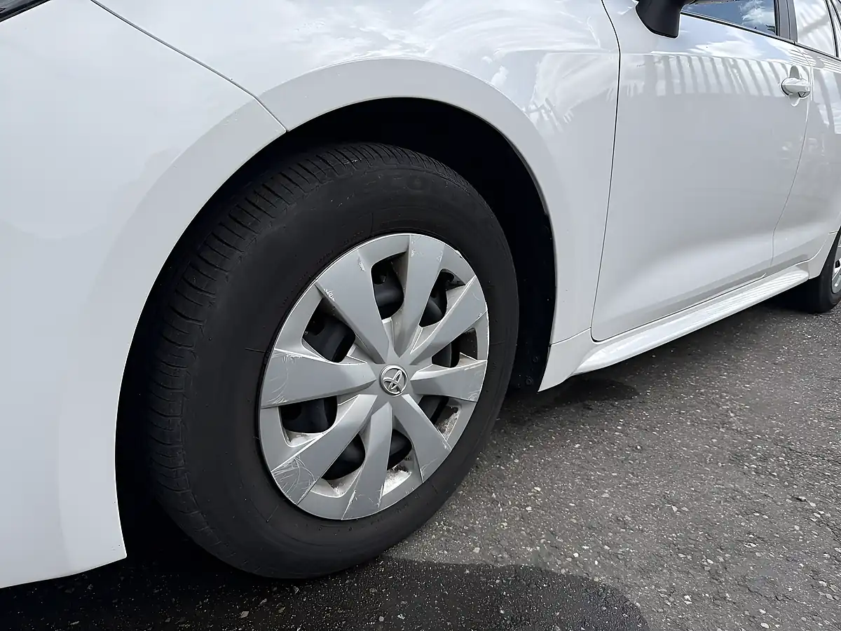 Used 2023 Toyota Corolla White - Interior and Exterior details 6
