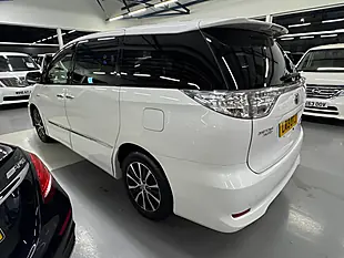 Used 2023 Toyota Estima Aeras White - Interior and Exterior details 15