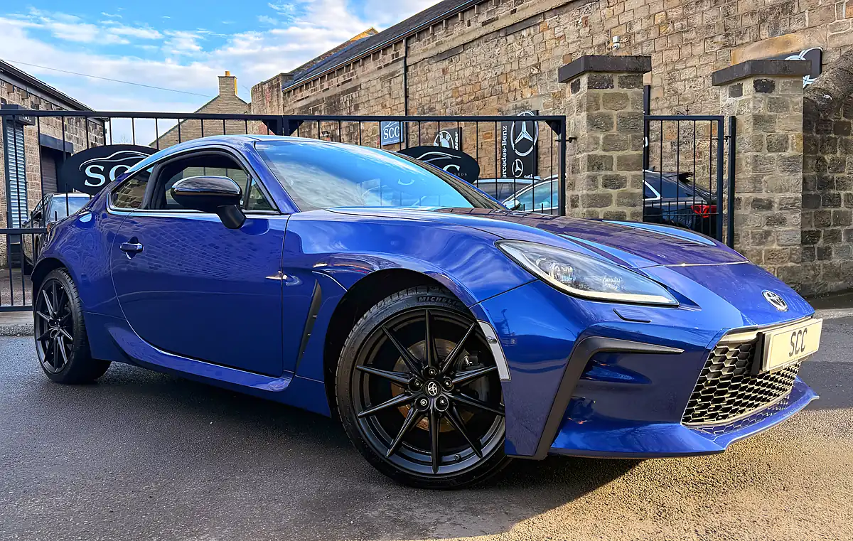 Used 2023 Toyota GR86 Coupe Sapphire Blue Pearl - Interior and Exterior details 3