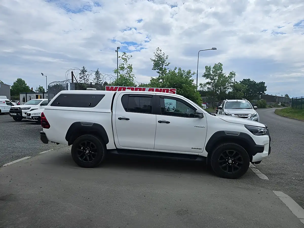 Used 2023 Toyota Hi-Lux Invincible X White - Interior and Exterior details 2
